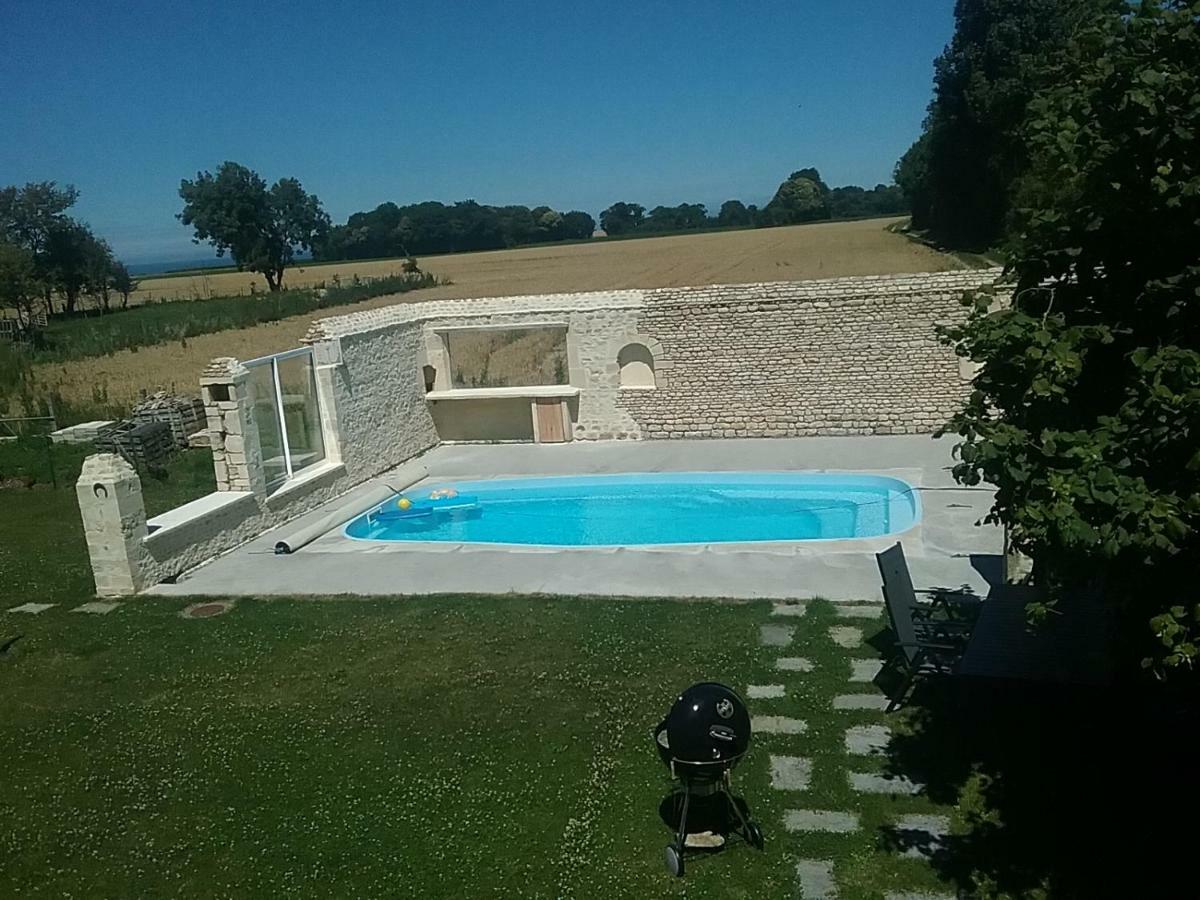 Cottage B2 Bazenville Exterior photo